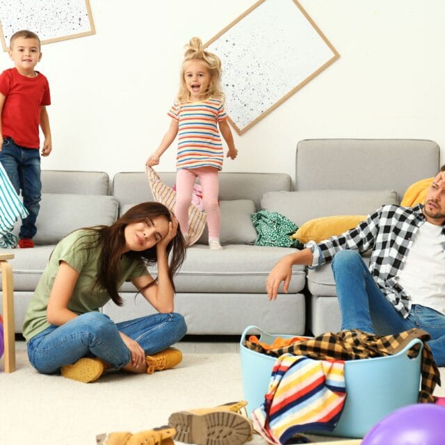 De la réaction à la compréhension : gérer les émotions et les comportements de nos enfants